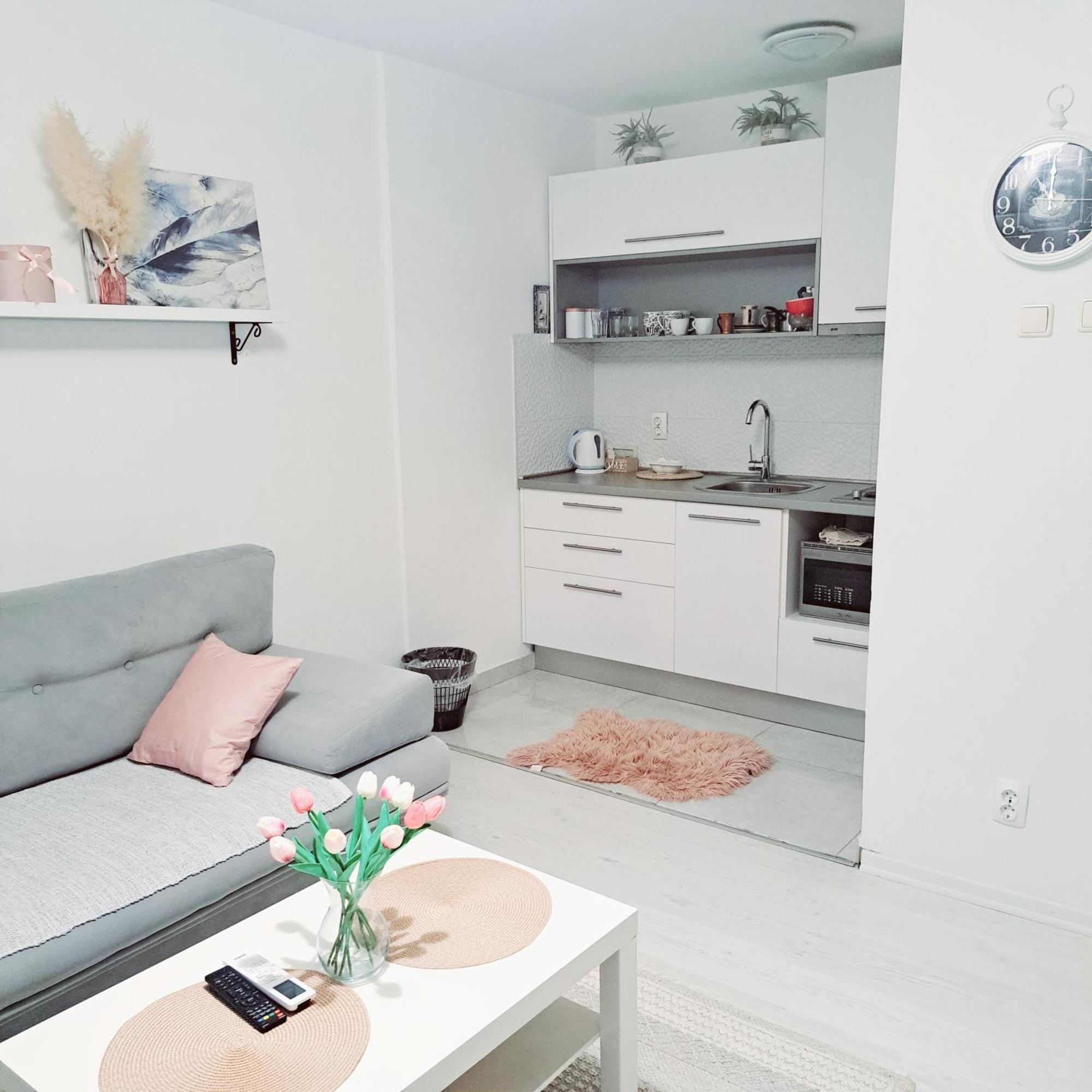 Apartman Simple Mostar Bagian luar foto