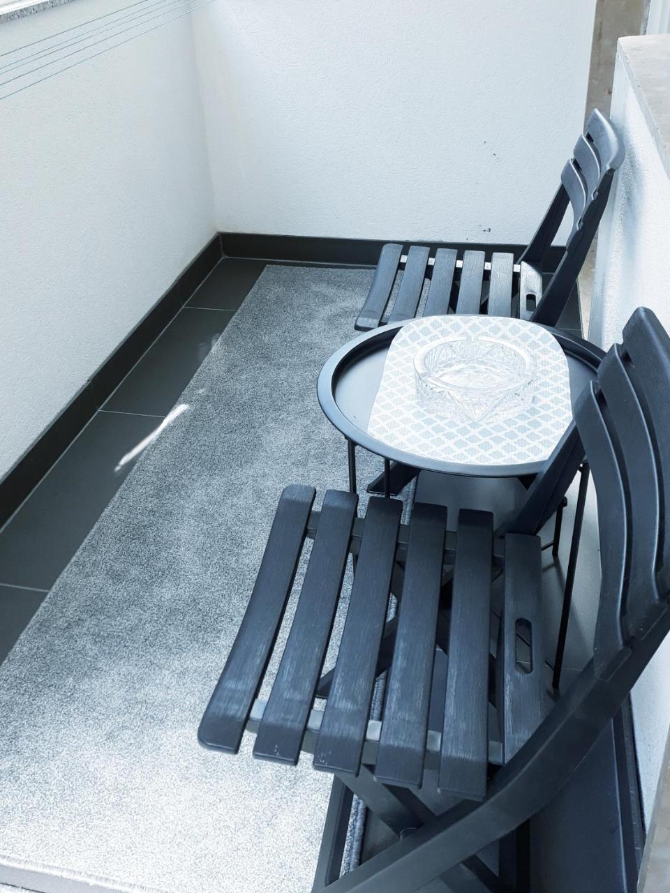 Apartman Simple Mostar Bagian luar foto