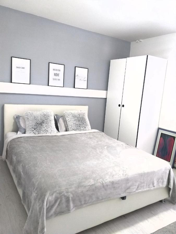 Apartman Simple Mostar Bagian luar foto